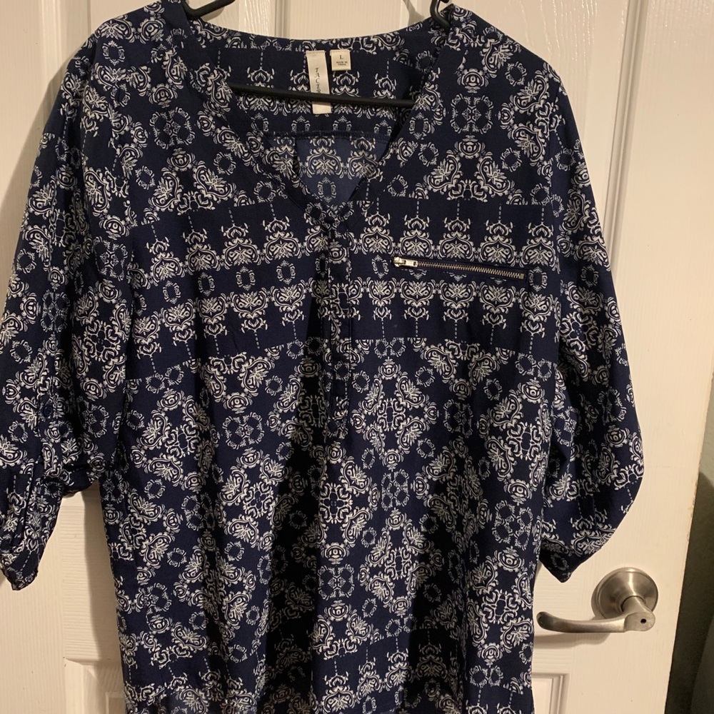 Blue & White patterned blouse